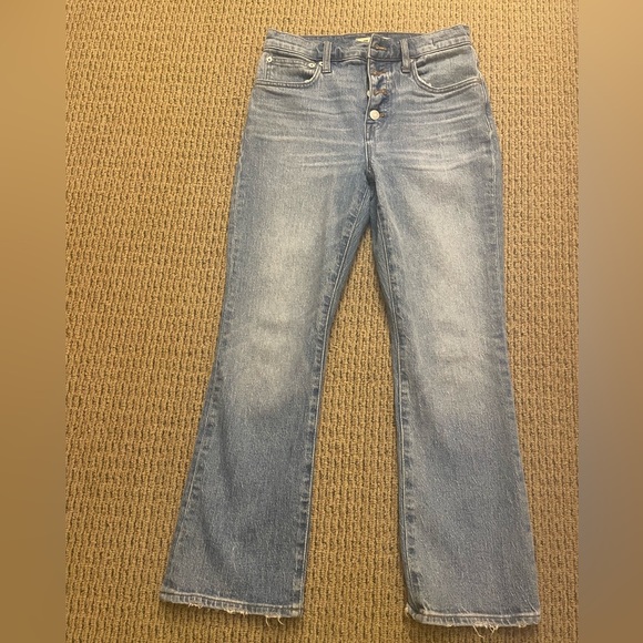 Madewell Cali Demi-Boot Jeans in Dory Wash: Comfort Stretch Edition, size 25 - Picture 6 of 9